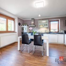 Foto inzerátu Prodej rodinného domu 180 m², Jankov