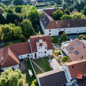 Foto inzerátu Prodej rodinného domu 180 m², Jankov