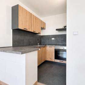 Foto inzerátu Pronájem bytu 2+kk 40 m², Žatec