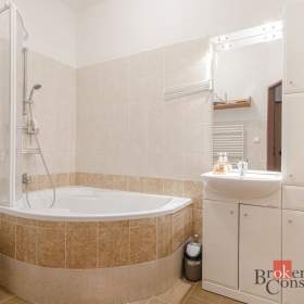 Foto inzerátu Prodej rodinného domu 300 m², Frýdek-Místek