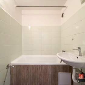 Foto inzerátu Pronájem bytu 3+1 80 m², Bezvěrov