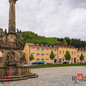 Foto inzerátu Prodej bytu 1+kk 23 m², Žacléř