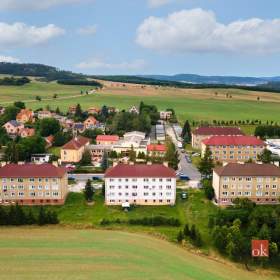 Foto inzerátu Prodej bytu 2+1 49 m², Tmaň