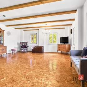 Foto inzerátu Prodej rodinného domu 228 m², Libá