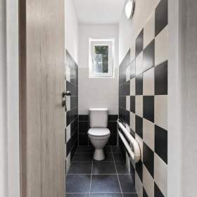 Foto inzerátu Prodej rodinného domu 255 m², Bělá