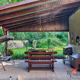 Foto inzerátu Prodej rodinného domu 255 m², Bělá