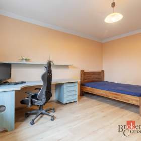 Foto inzerátu Prodej rodinného domu 139 m², Strážnice