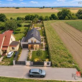 Prodej stavebního pozemku 1 019 m², Vranovice / 19960330