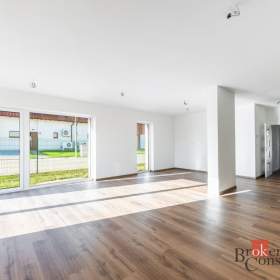 Prodej rodinného domu 147 m², Ořech / 19960735
