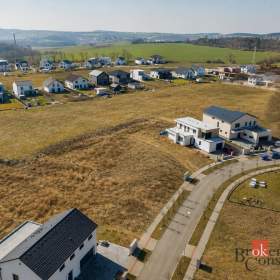 Prodej stavebního pozemku 842 m², Vysoký Újezd / 19962266