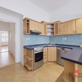 Prodej bytu 2+kk 50 m², Praha / 19962352