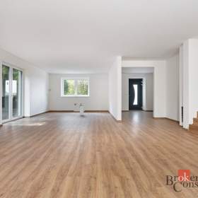 Foto inzerátu Prodej vily 316 m², Plzeň