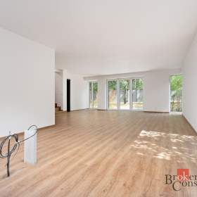 Foto inzerátu Prodej vily 316 m², Plzeň