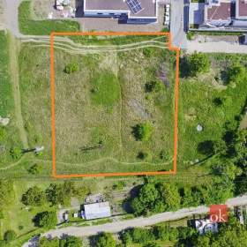 Prodej stavebního pozemku 2 015 m², Hodonín / 19963679