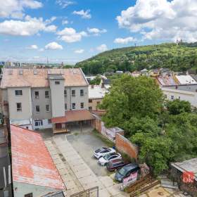 Foto inzerátu Prodej činžovního domu 1 100 m², Krnov