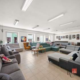 Foto inzerátu Prodej činžovního domu 1 100 m², Krnov