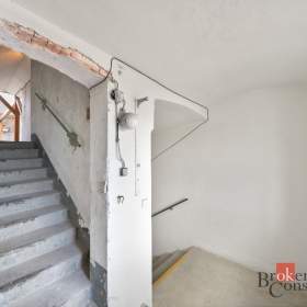 Foto inzerátu Prodej činžovního domu 1 100 m², Krnov