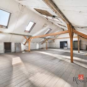 Foto inzerátu Prodej činžovního domu 1 100 m², Krnov