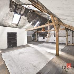 Foto inzerátu Prodej činžovního domu 1 100 m², Krnov