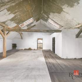 Foto inzerátu Prodej činžovního domu 1 100 m², Krnov
