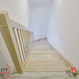 Foto inzerátu Pronájem rodinného domu 71 m², Chotětov