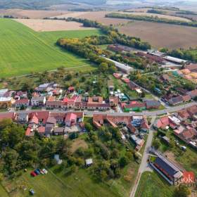 Foto inzerátu Prodej stavebního pozemku 811 m², Kozlany