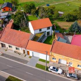 Foto inzerátu Prodej stavebního pozemku 811 m², Kozlany