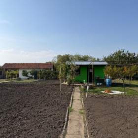 Foto inzerátu Prodej zahrady 401 m², Podivín