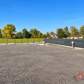 Foto inzerátu Pronájem komerčního pozemku 900 m², Borohrádek