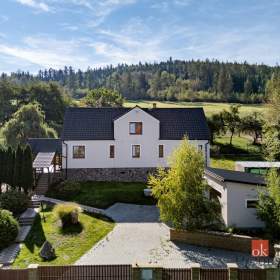 Foto inzerátu Prodej rodinného domu 250 m², Cehnice