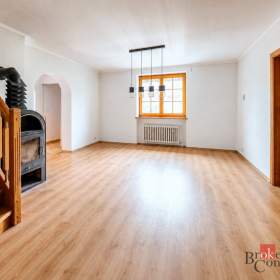 Foto inzerátu Prodej rodinného domu 250 m², Cehnice