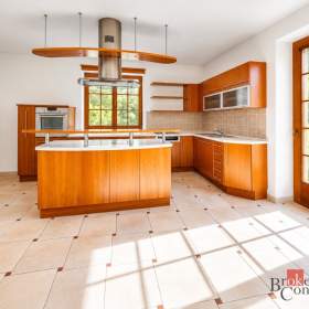 Foto inzerátu Prodej rodinného domu 250 m², Cehnice