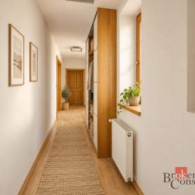 Foto inzerátu Prodej rodinného domu 250 m², Cehnice