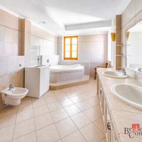 Foto inzerátu Prodej rodinného domu 250 m², Cehnice
