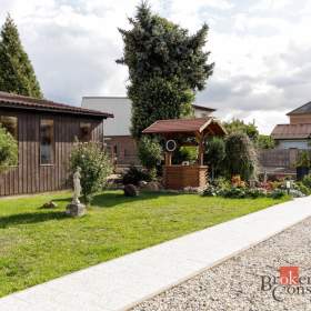 Foto inzerátu Prodej rodinného domu 286 m², Žatec