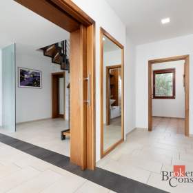 Foto inzerátu Prodej rodinného domu 295 m², Dětmarovice