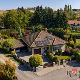 Foto inzerátu Prodej rodinného domu 195 m², Kamenice