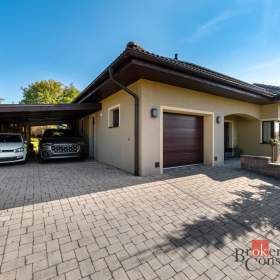 Foto inzerátu Prodej rodinného domu 195 m², Kamenice