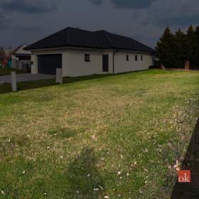 Foto inzerátu Prodej stavebního pozemku 260 m², Jevišovka