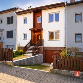 Prodej rodinného domu 142 m², Štěnovice / 19967111