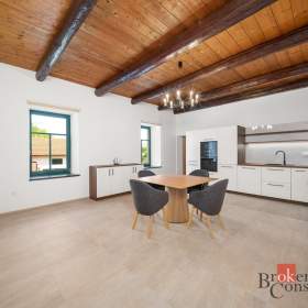 Foto inzerátu Pronájem bytu 4+kk 88 m², Slatina