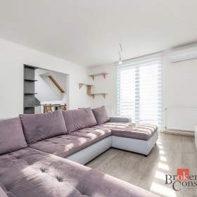 Foto inzerátu Pronájem bytu 3+kk 67 m², Nehvizdy
