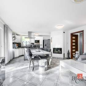 Foto inzerátu Prodej rodinného domu 196 m², Průhonice