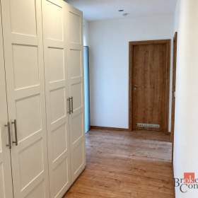 Foto inzerátu Pronájem bytu 2+kk 67 m², Jesenice