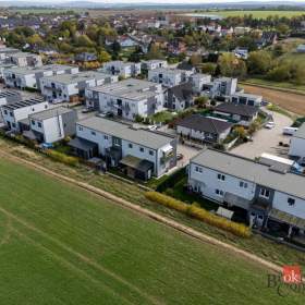 Foto inzerátu Prodej bytu 2+kk 55 m², Vochov