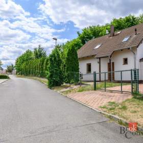 Foto inzerátu Pronájem rodinného domu 130 m², Dýšina
