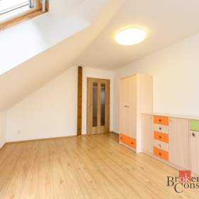 Foto inzerátu Pronájem rodinného domu 130 m², Dýšina