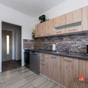 Foto inzerátu Prodej bytu 1+1 42 m², Zabrušany
