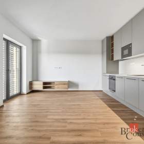 Foto inzerátu Pronájem bytu 1+kk 32 m², Hradec Králové