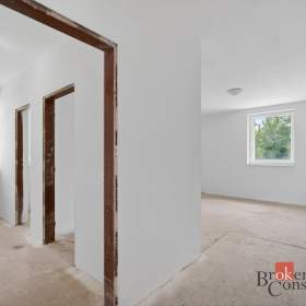 Foto inzerátu Prodej obchodního prostoru 488 m², Mlékojedy